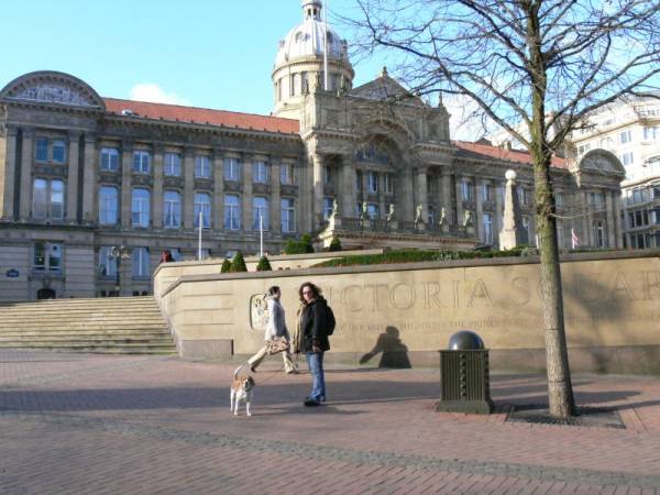 Victoria square 4